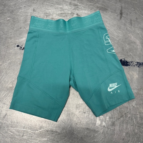 Nike Air Women’s Teal Blue Biker Shorts Size Large - Picture 1 of 3
